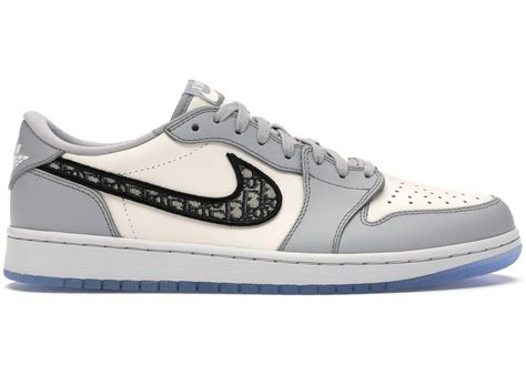 nike sb dunk low pro dior|Jordan 1 Retro Low Dior Men's .